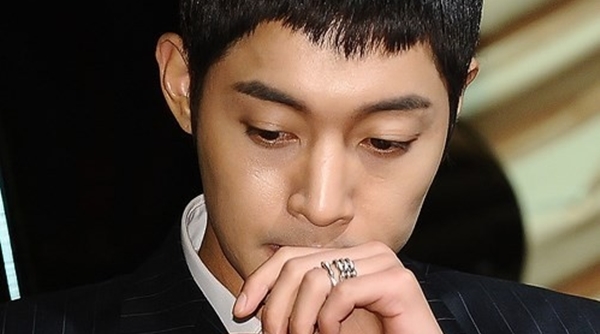 Kim Hyun Joong 'Vườn sao băng' thắng kiện vụ bạn gái tố bạo hành sảy thai