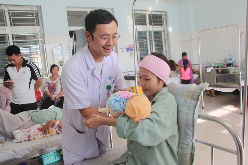 'Thế chiến Z' thất sủng trước 'Trường đào tạo quái vật'