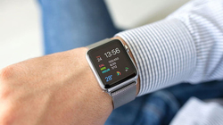 Chọn đồng hồ thông minh của Apple, Samsung hay LG? Chọn đồng hồ thông minh của Apple, Samsung hay LG?