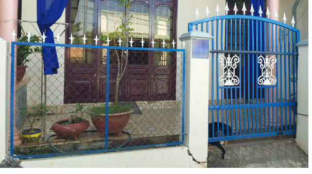 3 nữ sinh bị chồng cô giáo về hưu dâm ô trong giờ nghỉ trưa