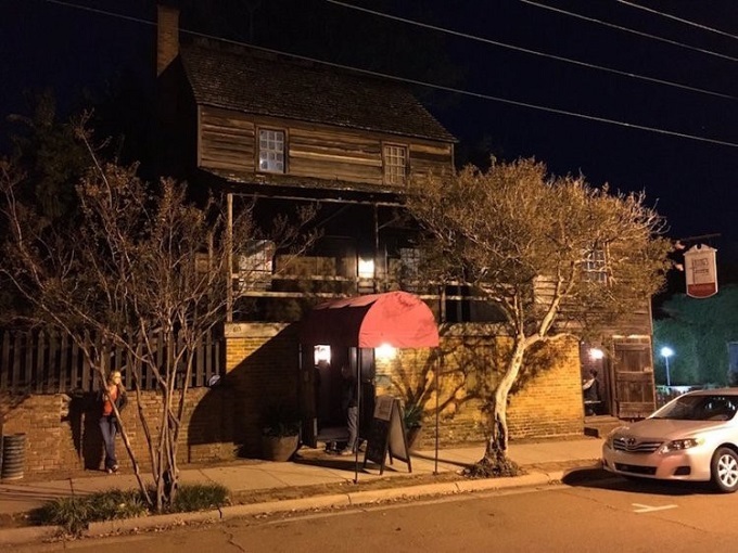 Tòa nhà King's Tavern