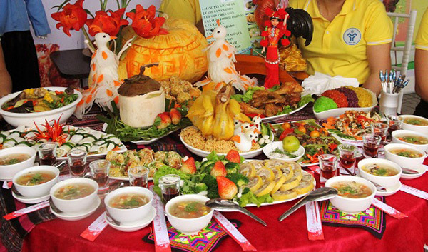 Rực rỡ sắc màu văn hoá các dân tộc vùng Đông Bắc