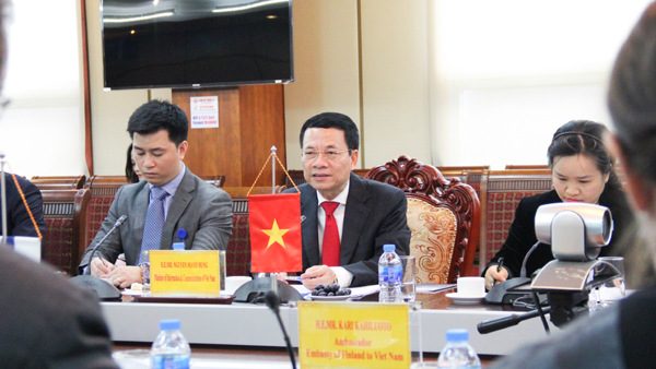 Việt Nam đặt mục tiêu mọi người dân có smartphone vào năm 2020