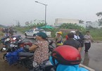 Thanh niên mặc đồng phục GrabBike nghi bị cướp giết hại