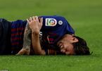 Barca thắng to trong ngày Messi dính chấn thương nặng