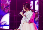 Mỹ Tâm mặc Hanbok, hát trong liveshow 4000 người ở Hàn Quốc