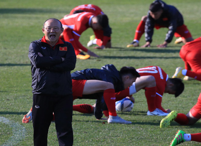 Công Phượng ghi bàn, tuyển Việt Nam thắng Seoul FC