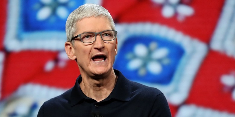 Tim Cook yêu cầu Bloomberg rút bài báo nói Apple bị hack