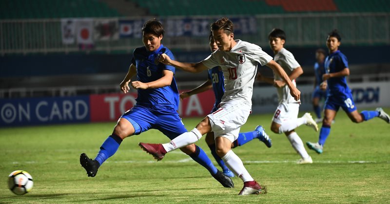 Đè bẹp U19 Thái Lan, U19 Nhật Bản đoạt vé đầu tiên vào tứ kết