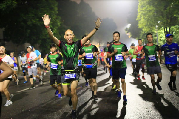 Hanoi International Heriatge Marathon: Cuộc đua của những chiến binh