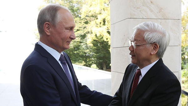 Tổng thống Putin chúc mừng tân Chủ tịch nước Nguyễn Phú Trọng