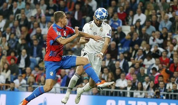 Benzema ghi bàn, Real Madrid đã biết mùi chiến thắng