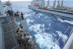 NATO tập trận khủng: Lính Mỹ bị thương, tàu chiến hư hại