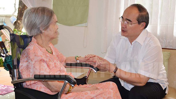 Phu nhân cố Tổng bí thư Lê Duẩn từ trần