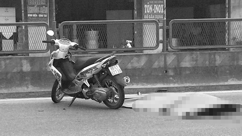 Tông chết cô gái người Mỹ đi xe máy, lái xe container bỏ trốn