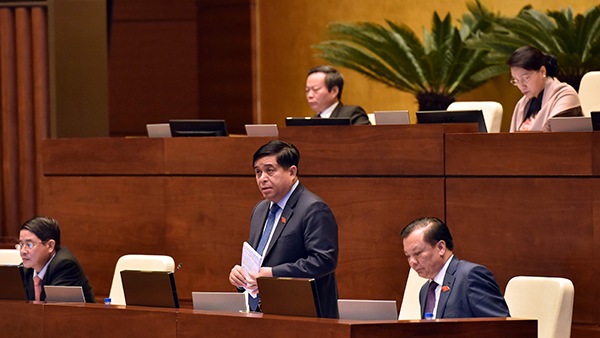 Bộ trưởng Nguyễn Chí Dũng: Đầu tư công đã hết thời ‘ăn đong’