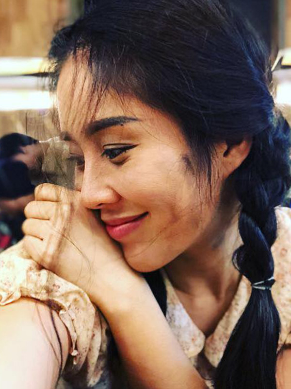 Sao Việt ngày 31/10: Hương Giang đính chính tin đồn được cầu hôn