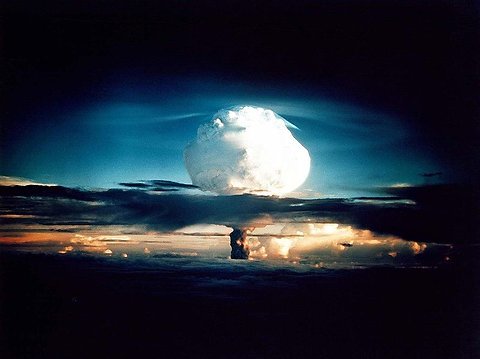 Ngày này năm xưa: Kích nổ quả bom H đầu tiên trên thế giới