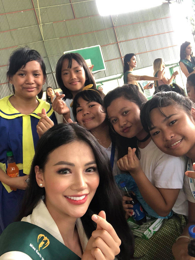 Nhan sắc nóng bỏng của mỹ nhân Việt đầu tiên đăng quang Miss Earth