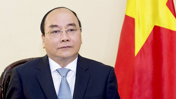 Thủ tướng lên đường tham dự hội chợ nhập khẩu quốc tế Trung Quốc