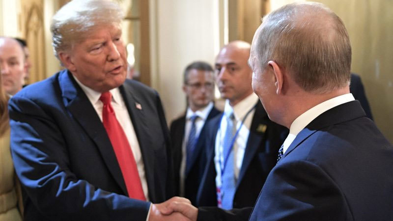 Kho vàng kỷ lục lịch sử: Nước đi chiến lược, Putin thách thức Donald Trump