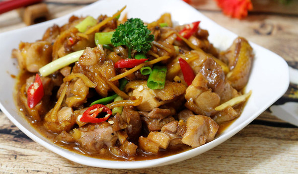 Tối nay ăn gì: Thịt gà sốt nước tương