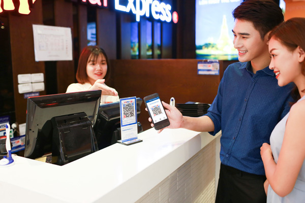 Thuê bao MobiFone ‘chuộng’ thanh toán cước bằng QR Pay