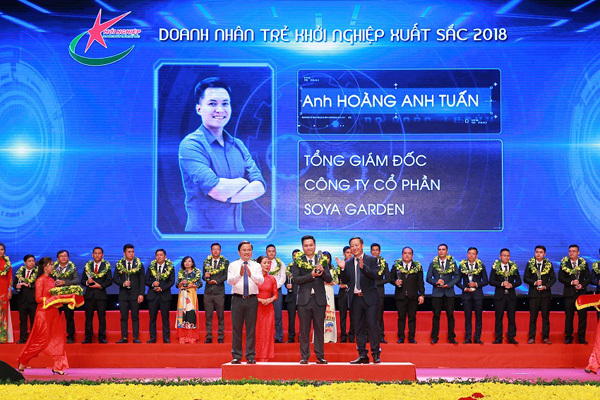 Ông chủ 8x muốn thay đổi thói quen uống của giới trẻ Việt