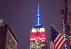 Tòa nhà biểu tượng New York đổi màu mừng bầu cử