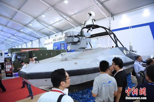 Xuồng không người lái mang tên lửa của TQ