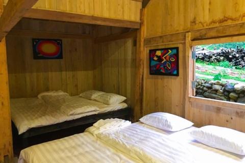 Khách Tây bùng tiền homestay: Thực hư chuyện chó sủa, muỗi đốt