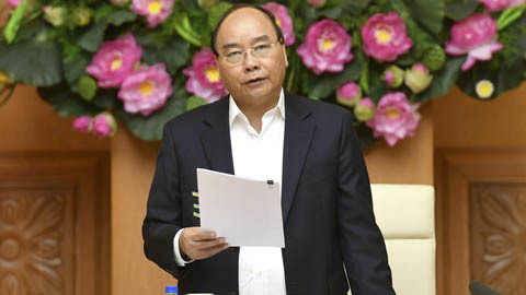 Thủ tướng chủ trì họp Tiểu ban kinh tế - xã hội chuẩn bị Đại hội 13