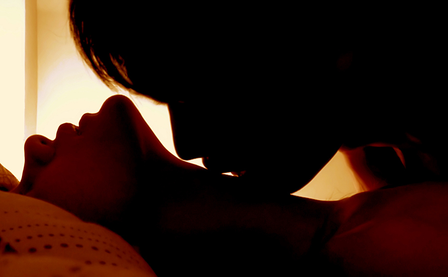 Tài xế năn nỉ đạo diễn xin đóng cảnh nóng và cái kết bất ngờ