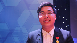 Chàng trai từ chối Google về nước làm blockchain chống gian lận thi cử Chàng trai từ chối Google về nước làm blockchain chống gian lận thi cử