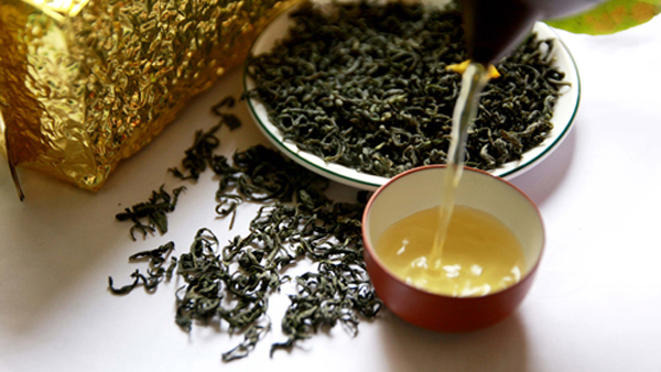 9 thói quen xấu sau bữa ăn có thể gây hàng loạt bệnh bạn không ngờ