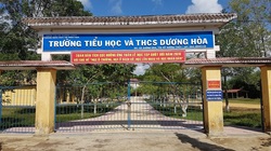 Hiệu trưởng “bặt vô âm tín” sau khi vay nợ giáo viên gần 1 tỷ đồng Hiệu trưởng “bặt vô âm tín” sau khi vay nợ giáo viên gần 1 tỷ đồng