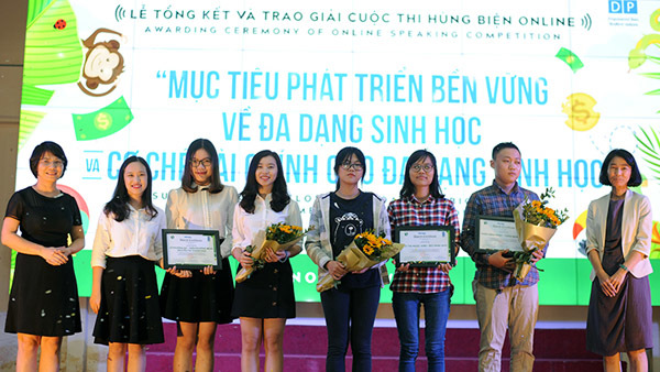 Trao giải cuộc thi hùng biện online về đa dạng sinh học ở Việt Nam