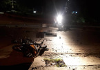Quảng Nam: 2 xe máy đối đầu nát vụn, 3 người chết