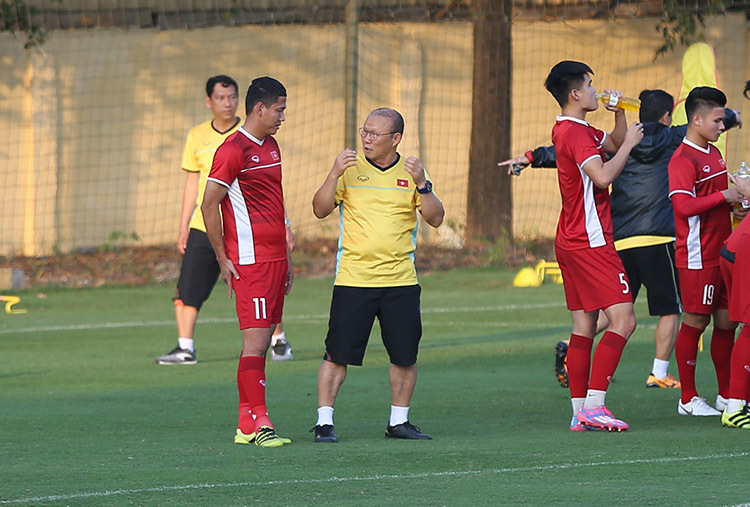 HLV Park Hang Seo mách chiêu cho Anh Đức săn bàn