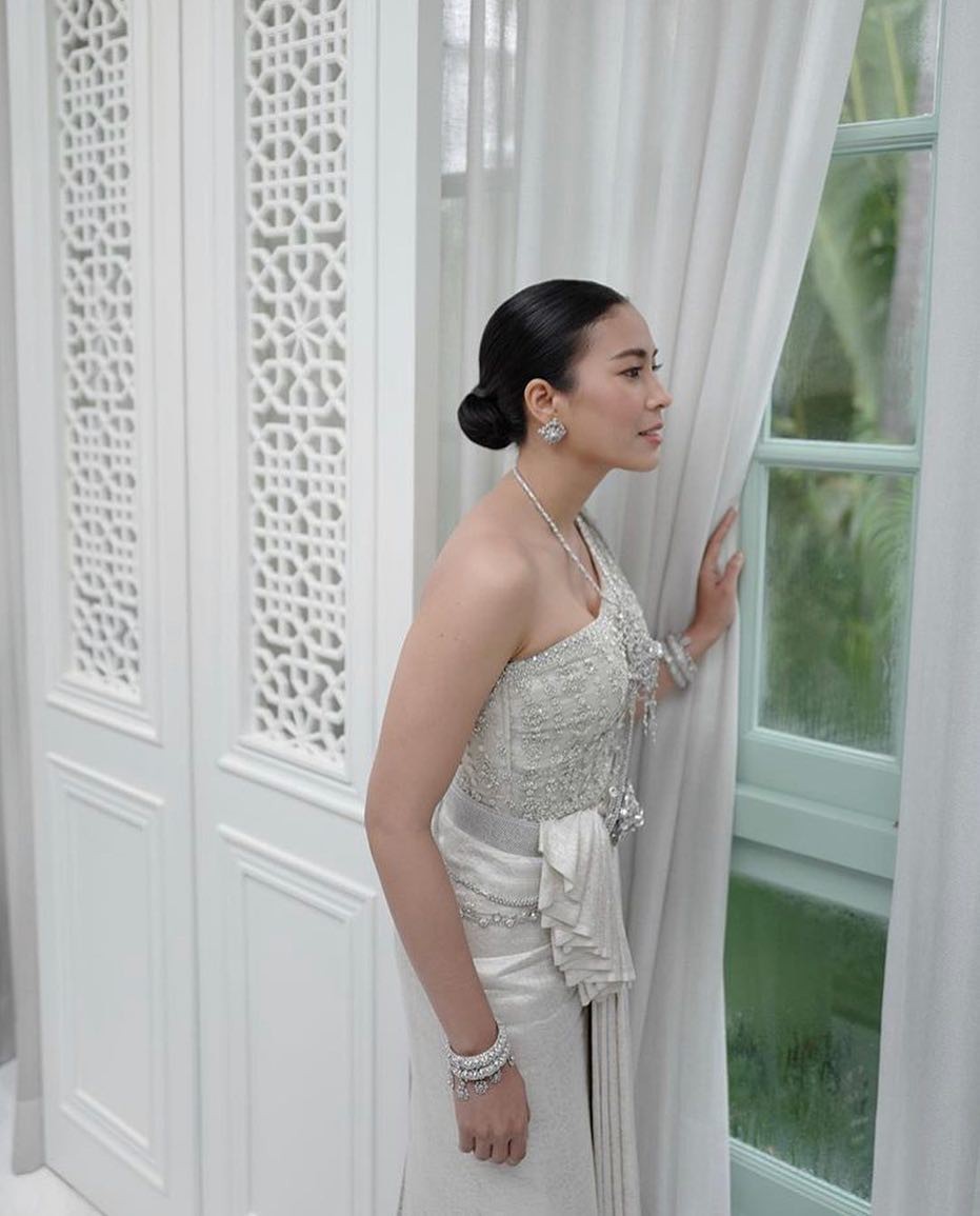 Đám cưới lộng lẫy của cặp 'chị - em' quyền lực nhất showbiz Thái Lan