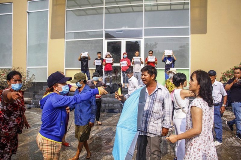Môi giới giả mạo con dấu chủ đầu tư để lừa bán nhà