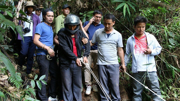 Lời khai lạnh người của 2 kẻ giết nhân viên bưu điện rồi phi tang