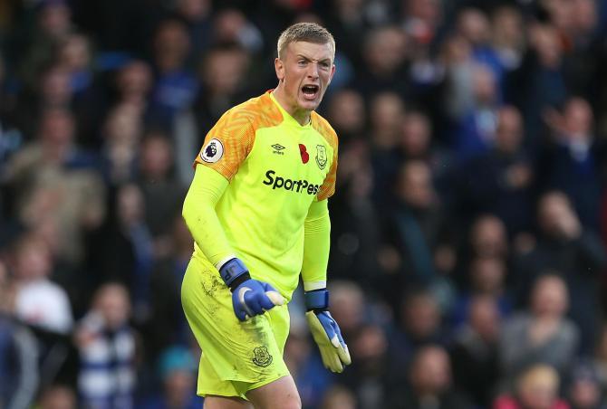 MU tuyển Pickford thay De Gea, Man City chốt mua De Jong