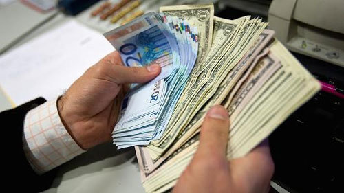 Tỷ giá ngoại tệ ngày 21/11: USD bất ngờ tăng mạnh