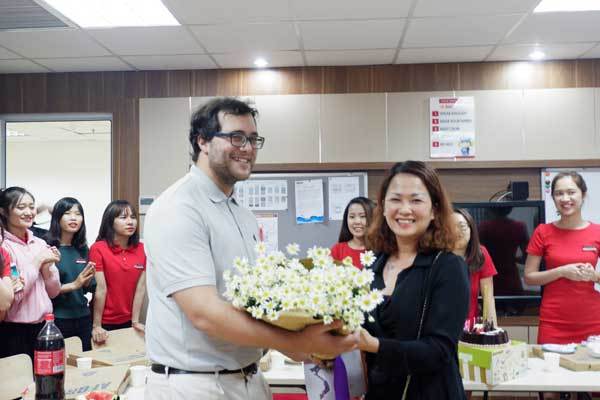 Ngày Nhà giáo Việt Nam ở Apax English có gì đặc biệt?