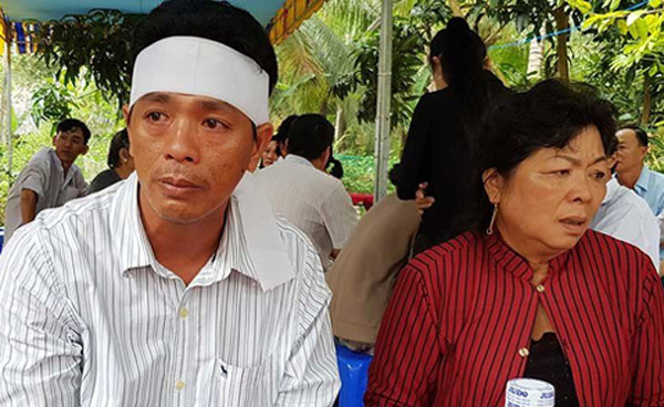 Vụ cháy xe bồn: Chồng đau đớn nhận ra thi thể vợ nhờ chiếc răng giả