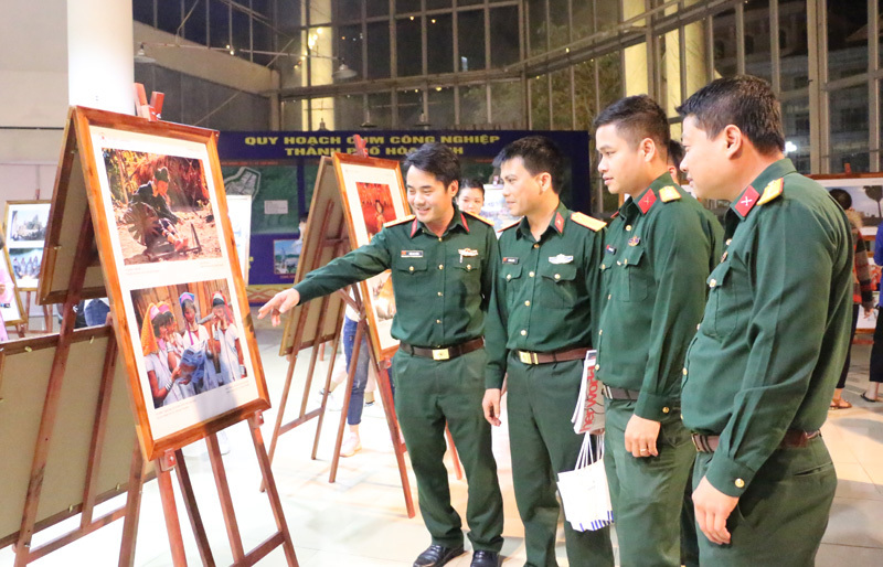 Triển lãm ảnh và phim phóng sự, tài liệu trong cộng đồng ASEAN tại Việt Nam