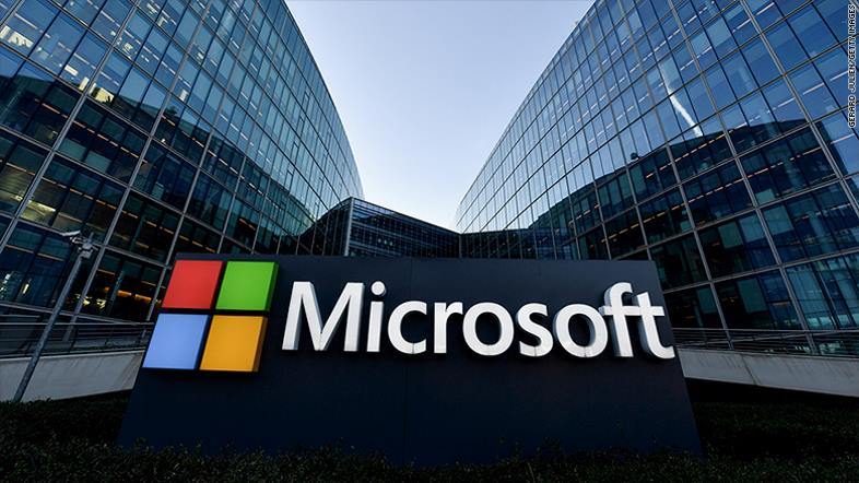 Microsoft qua mặt Apple thành công ty giá trị nhất thế giới
