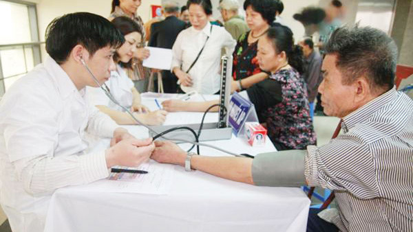 ‘Nâng chất’ khám chữa bệnh, giảm chuyển tuyến nhờ bệnh viện vệ tinh