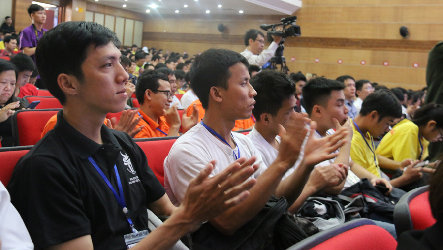 Gần 700 sinh viên công nghệ thông tin xuất sắc hội tụ tại Hà Nội